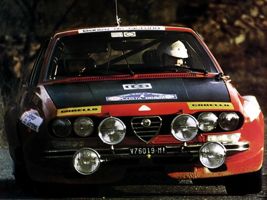  Alfa Romeo Alfetta GT Group 2 (116) 1975 года  (фото 3 из 5)
